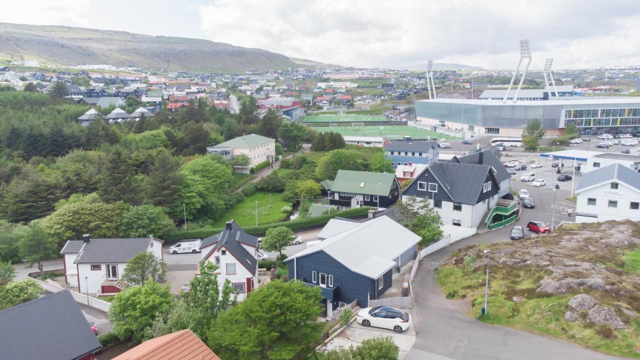 Stadium / Central / Park / Art Gallery Tórshavn Eksteriør billede